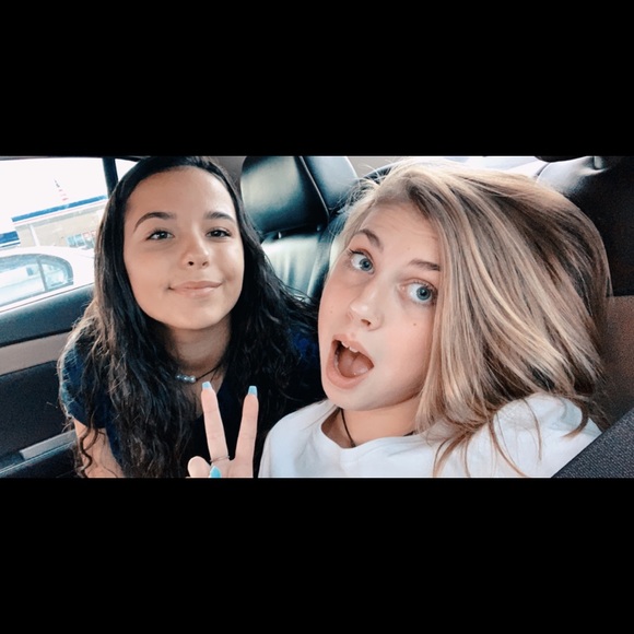 Meet your Posher, Julia - Picture 1 of 1